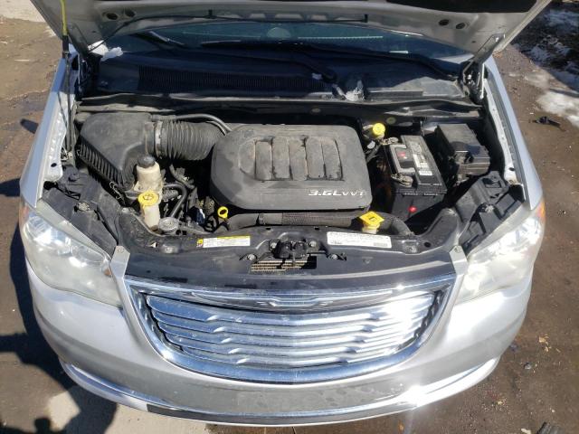 Photo 2 from auction – 2012 CHRYSLER TOWN & COU with VIN 2C4RC1BG8CR158109