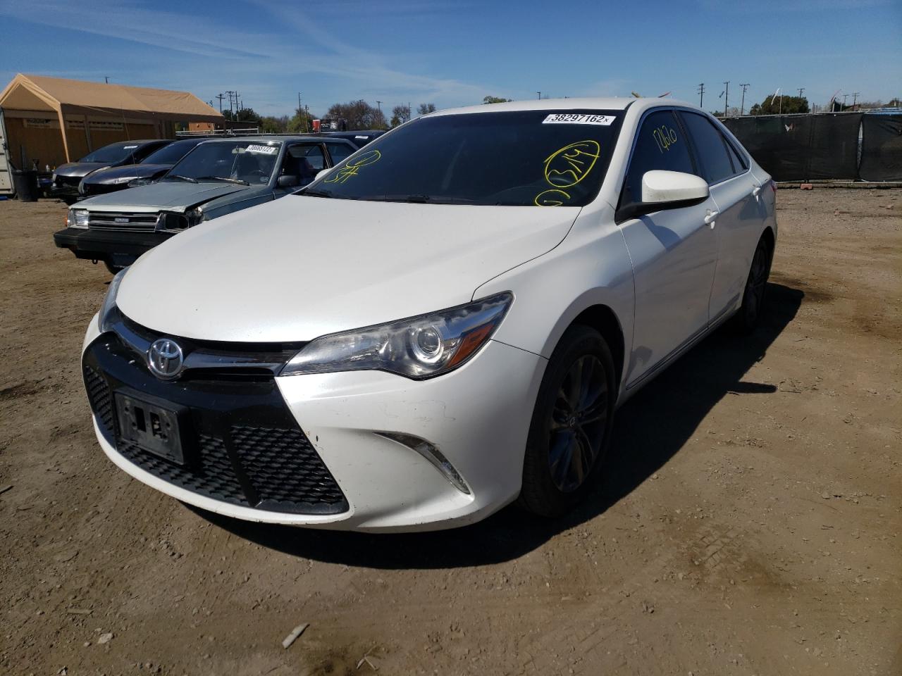 Photo 2 from auction – 2017 TOYOTA CAMRY LE with VIN 4T1BF1FK4HU410466
