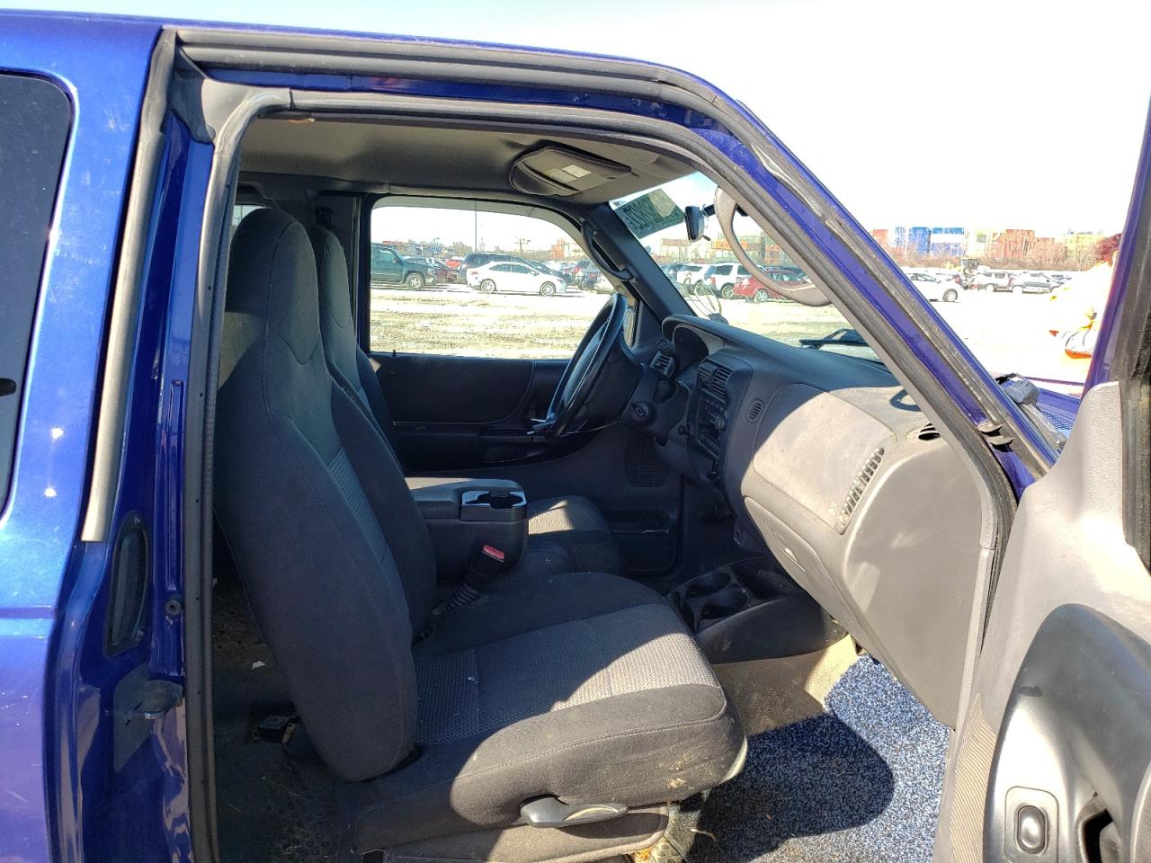 Photo 5 from auction – 2003 FORD RANGER SUP with VIN 1FTYR44V43PA75320
