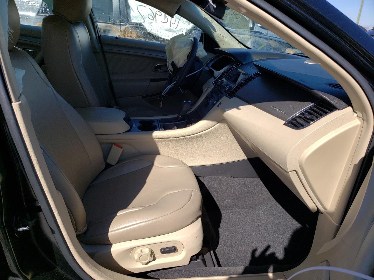 Photo 5 from auction – 2015 FORD TAURUS SE with VIN 1FAHP2D84FG199361