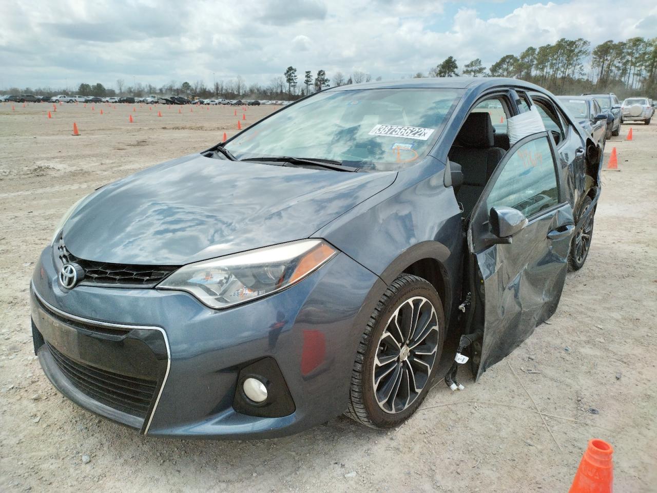 Photo 2 from auction – 2016 TOYOTA COROLLA L with VIN 5YFBURHE2GP375275