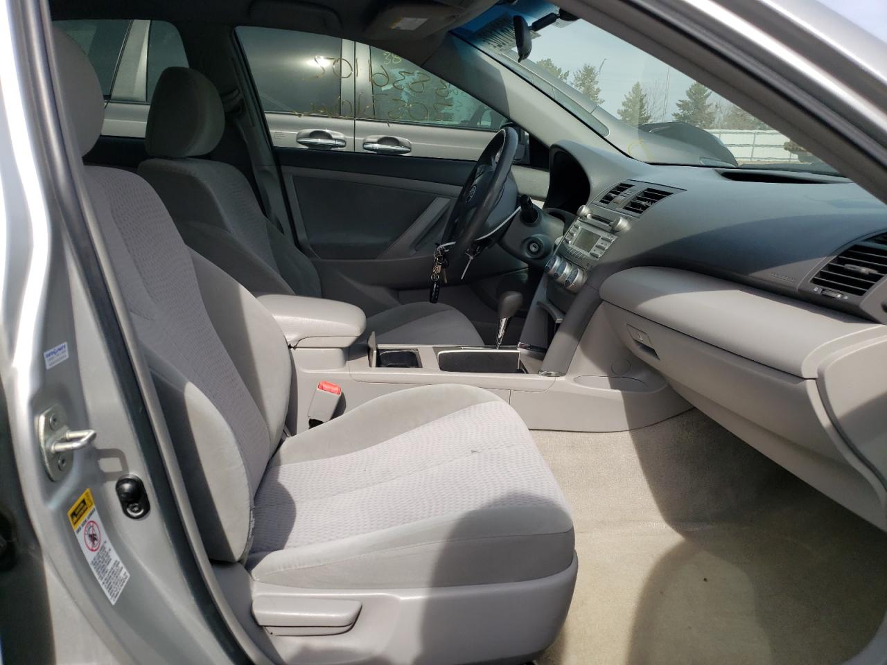 Photo 5 from auction – 2010 TOYOTA CAMRY BASE with VIN 4T1BF3EK2AU085545