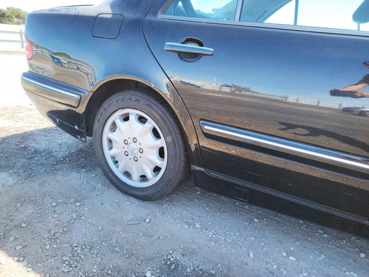 Фото 9 с аукциона – 2001 MERCEDES-BENZ E 320 с VIN WDBJF65J11B273640