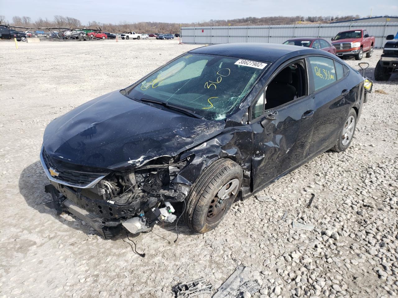 Photo 2 from auction – 2017 CHEVROLET CRUZE LS with VIN 1G1BC5SM2H7110511