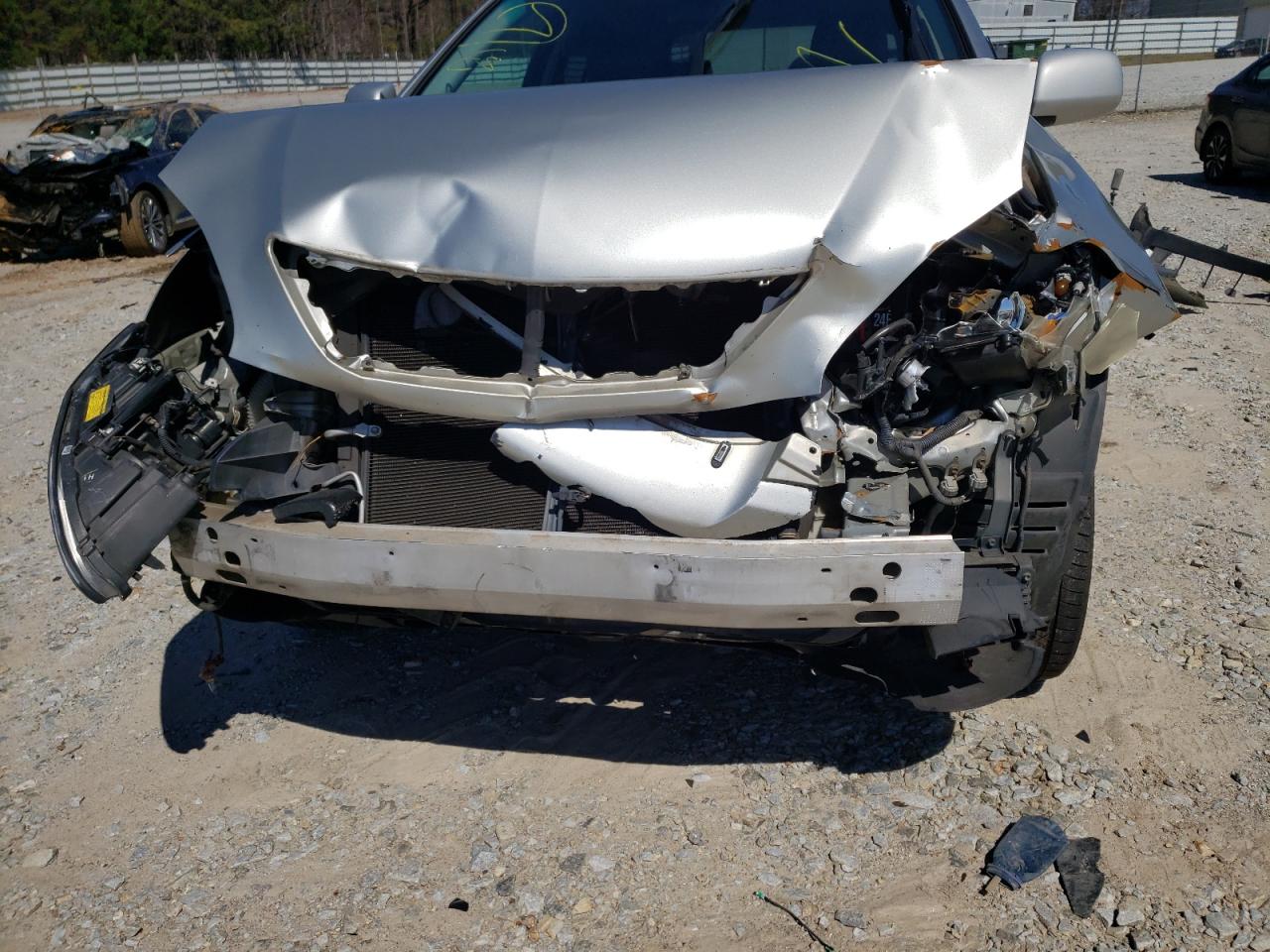 Photo 9 from auction – 2004 LEXUS RX 330 with VIN 2T2HA31U04C009968