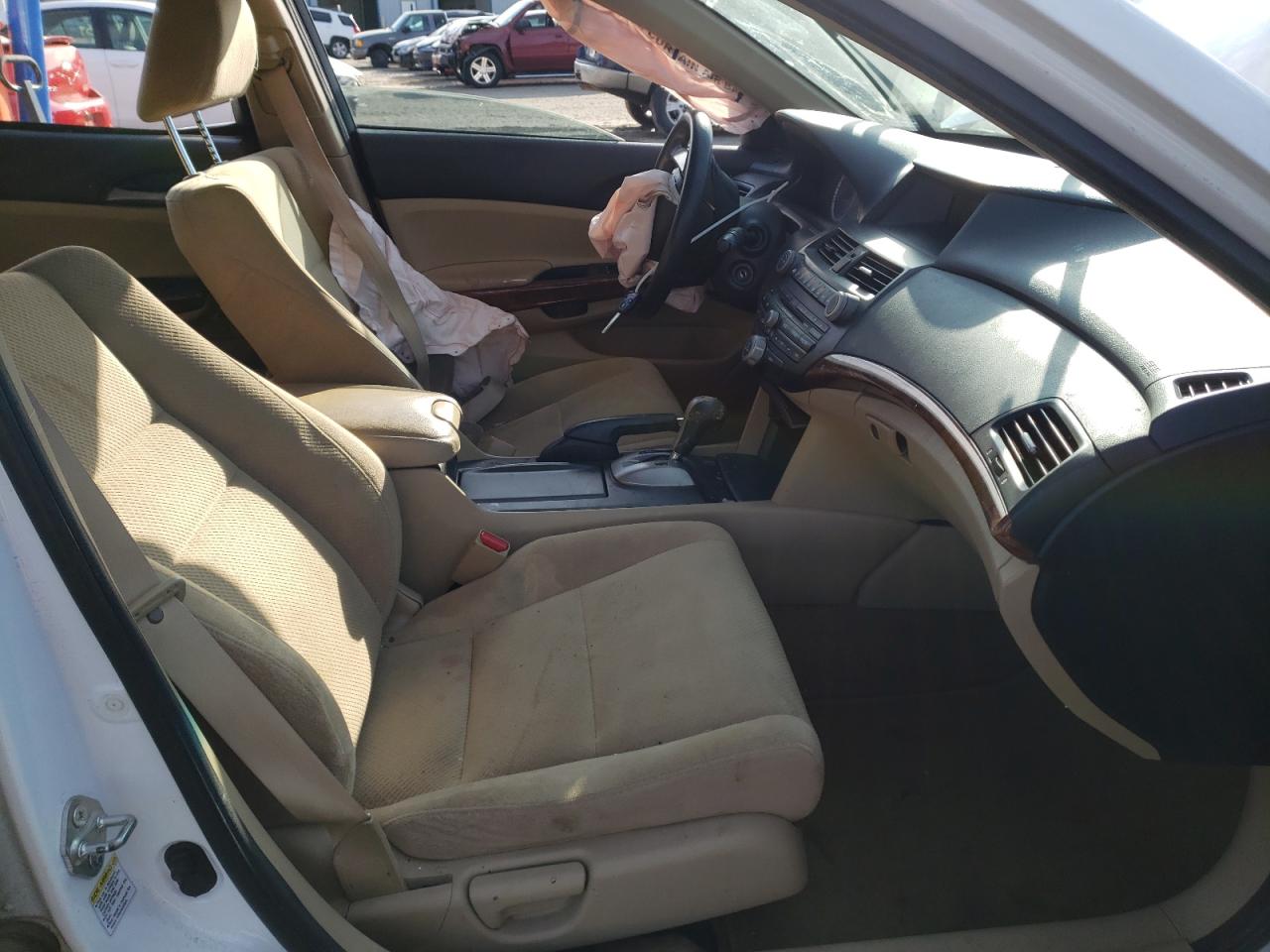 Photo 5 from auction – 2012 HONDA ACCORD EX with VIN 1HGCP3F72CA004582