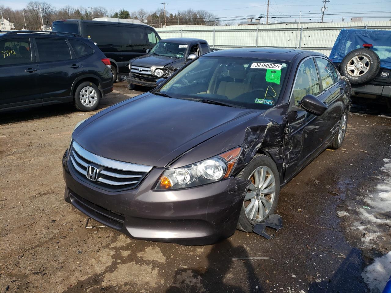 Photo 2 from auction – 2011 HONDA ACCORD EX with VIN 1HGCP2F7XBA030548