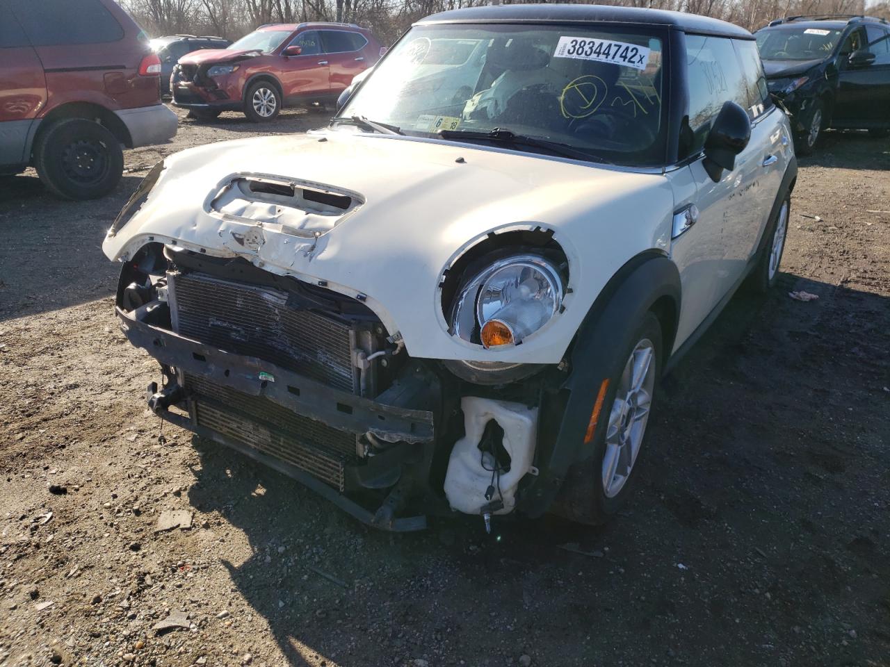 Photo 2 from auction – 2012 MINI COOPER S with VIN WMWSV3C50CTY29623