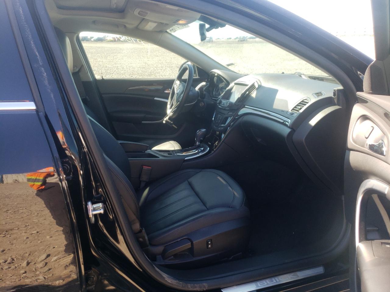 Photo 5 from auction – 2016 BUICK REGAL with VIN 2G4GK5EX7G9208402