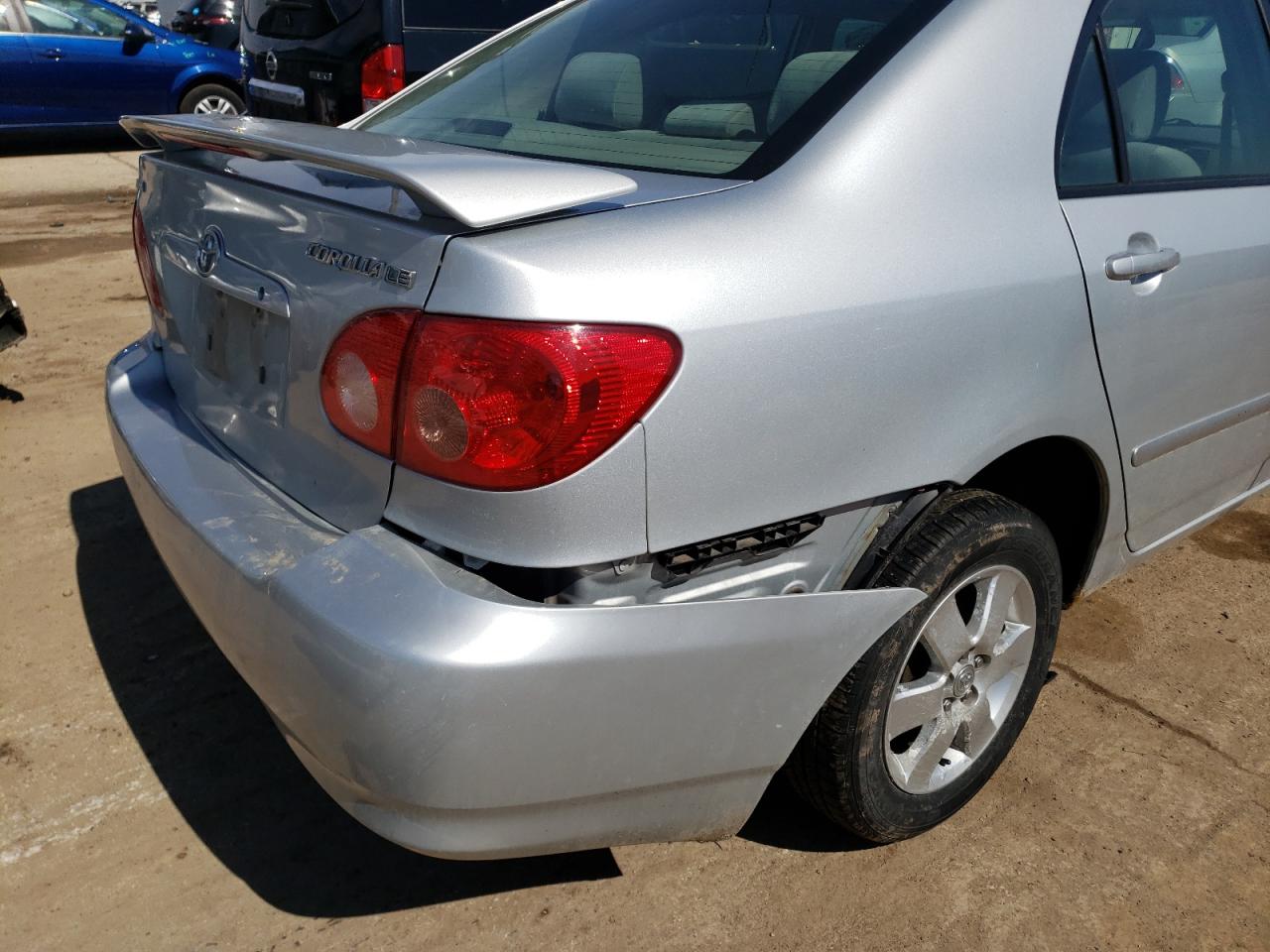 Photo 9 from auction – 2005 TOYOTA COROLLA CE with VIN 1NXBR32E45Z561774