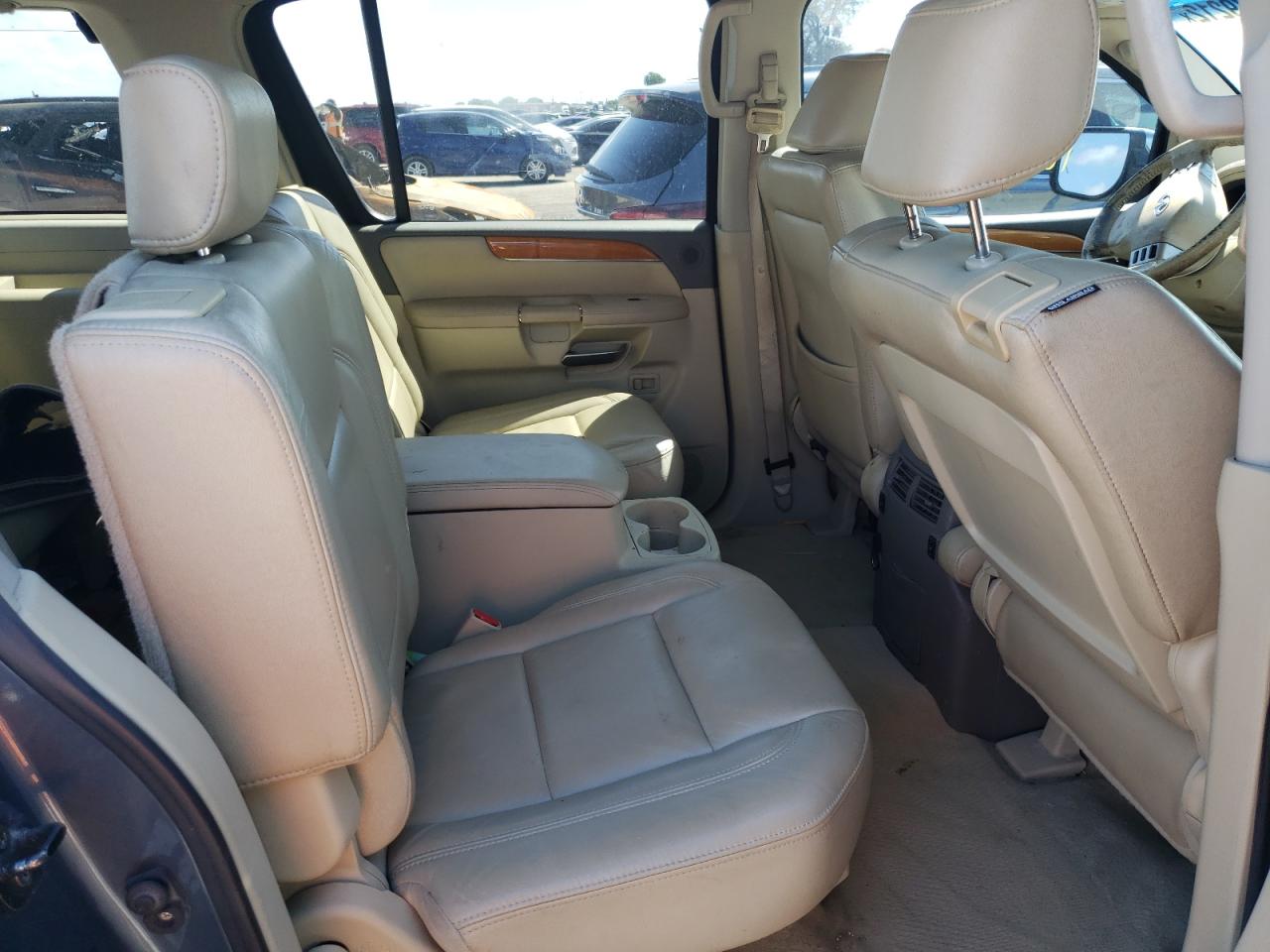 Photo 6 from auction – 2008 INFINITI QX56 with VIN 5N3AA08D18N914817
