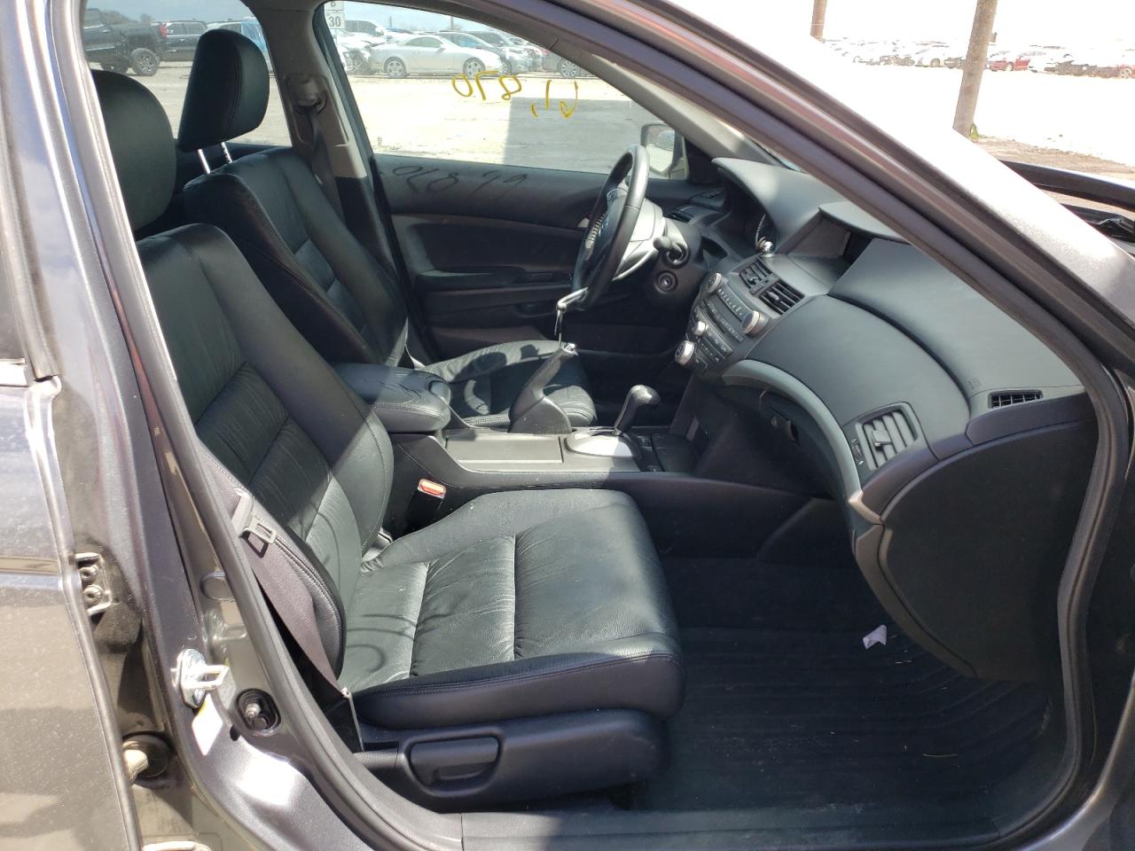 Photo 5 from auction – 2012 HONDA ACCORD with VIN 1HGCP2F61CA238620
