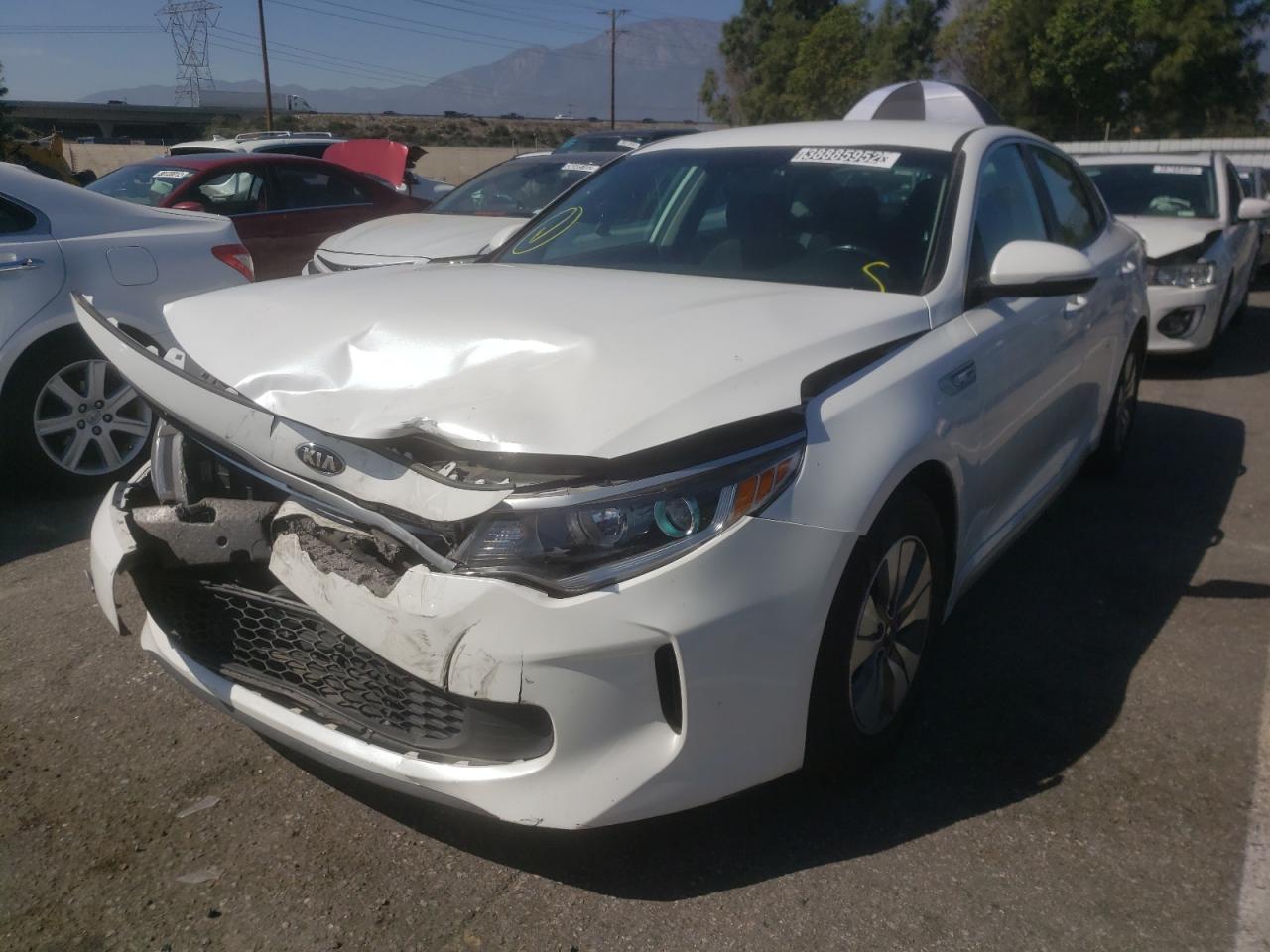 Photo 2 from auction – 2017 KIA OPTIMA HYB with VIN KNAGT4LC8H5008703