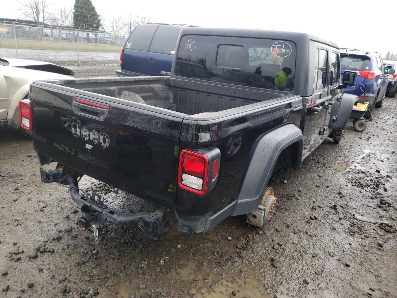 Photo 4 from auction – 2020 JEEP GLADIATOR with VIN 1C6HJTAG1LL123524