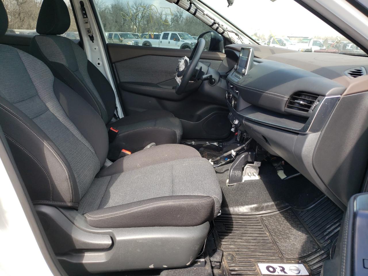 Photo 5 from auction – 2021 NISSAN ROGUE S with VIN 5N1AT3AA6MC806543