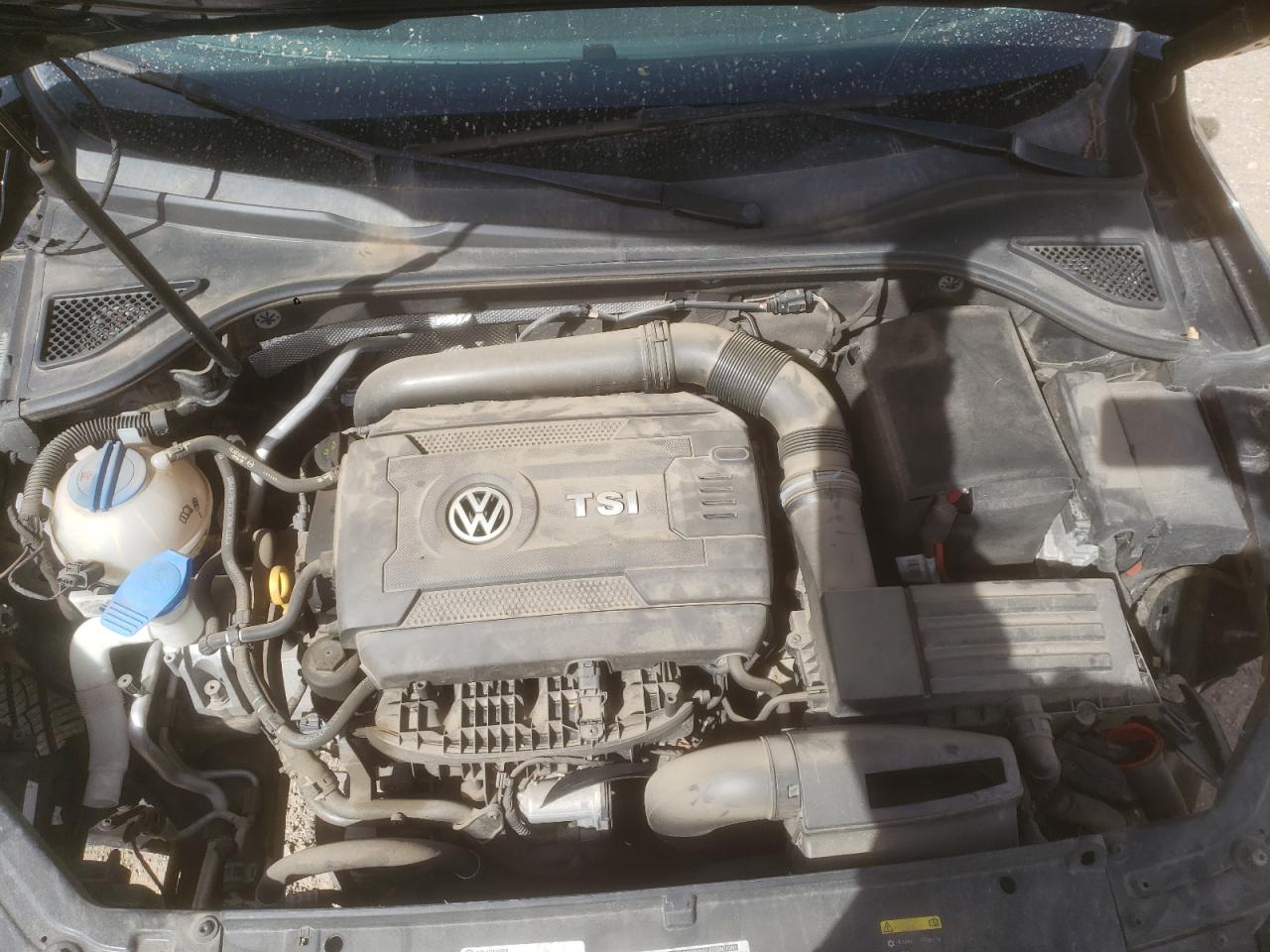 Photo 7 from auction – 2015 VOLKSWAGEN PASSAT S with VIN 1VWAT7A35FC084138