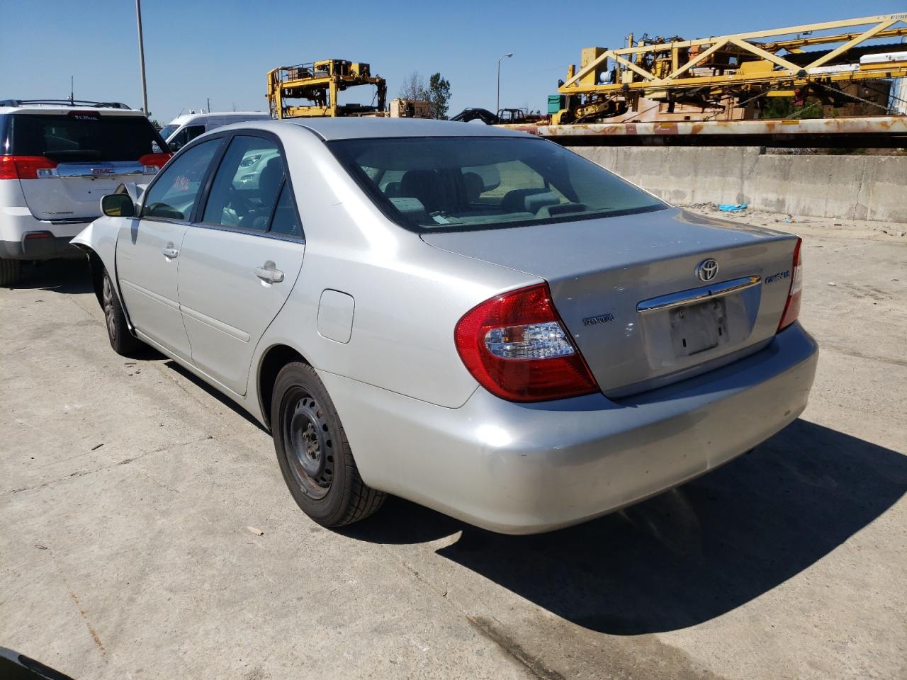 Photo 3 from auction – 2003 TOYOTA CAMRY LE with VIN 4T1BE32K33U768428