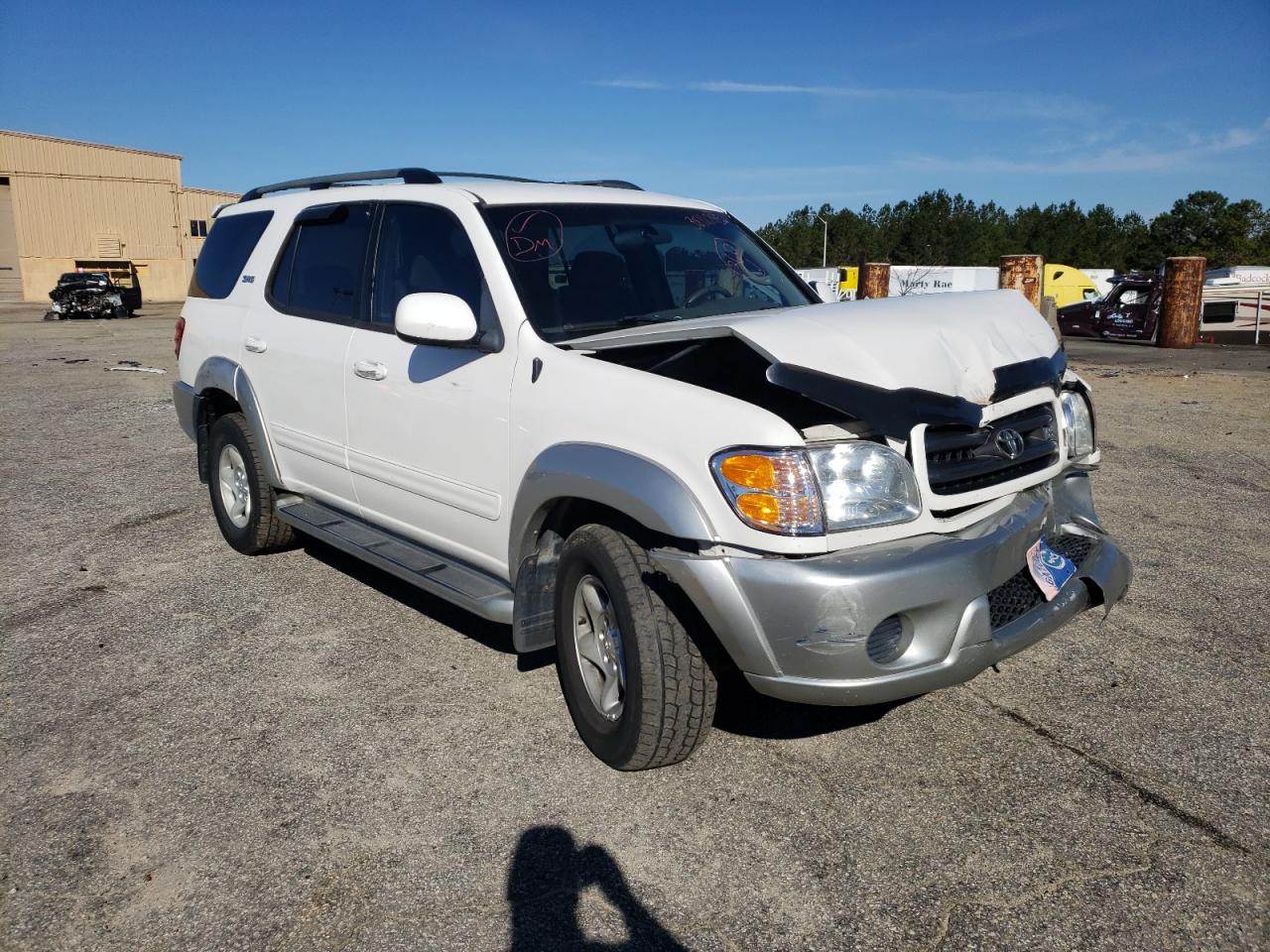 TOYOTA SEQUOIA SR 2003 with VIN 5TDZT34A73S177682 - Photo from auction