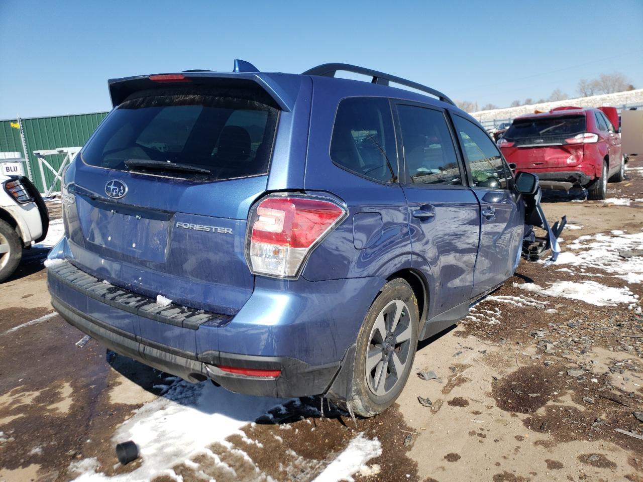 Photo 4 from auction – 2018 SUBARU FORESTER 2 with VIN JF2SJAGC2JH472460