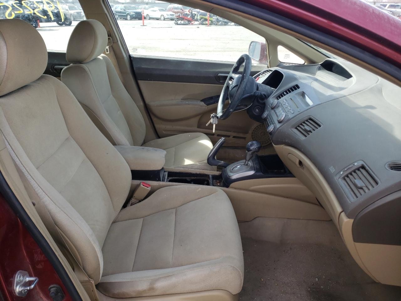Photo 5 from auction – 2008 HONDA CIVIC LX with VIN 2HGFA16548H533591