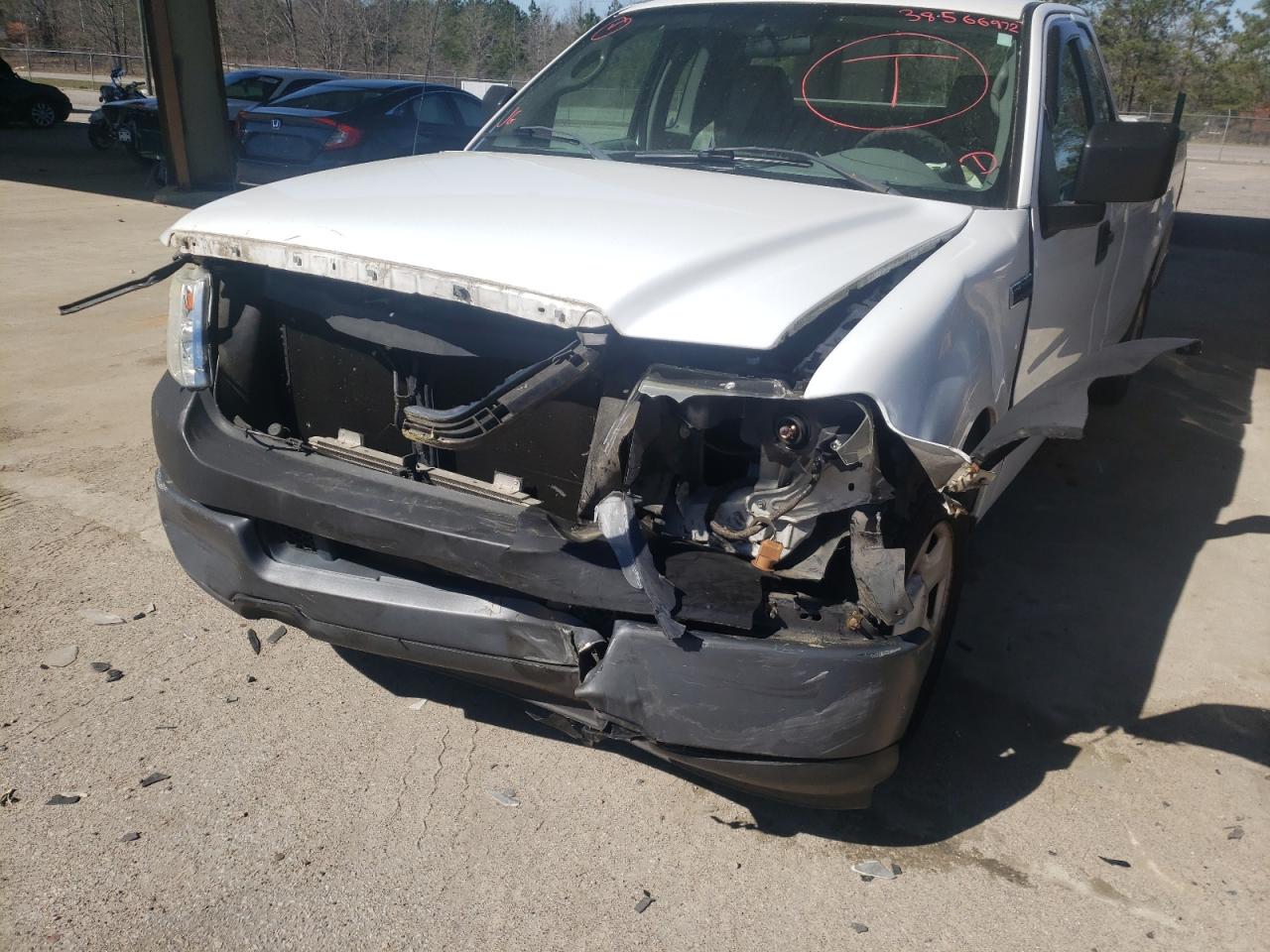 Photo 9 from auction – 2005 FORD F150 with VIN 1FTRF12W25NB64681