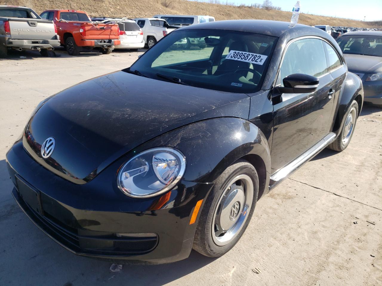 Photo 2 from auction – 2012 VOLKSWAGEN BEETLE with VIN 3VWJP7ATXCM606728