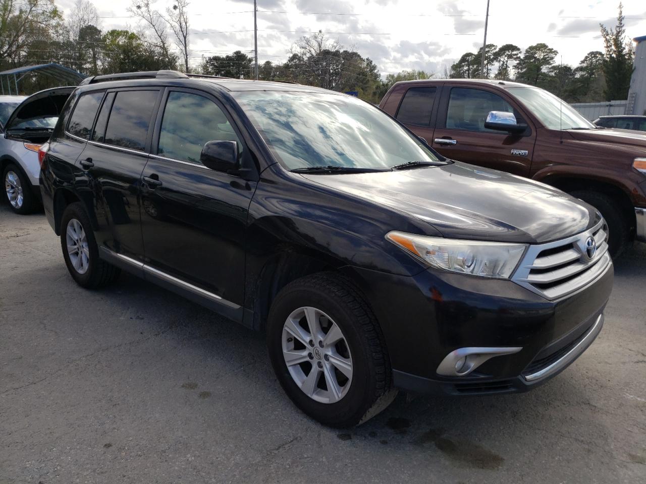 TOYOTA HIGHLANDER 2012 with VIN 5TDZK3EH0CS065031 - Photo from auction
