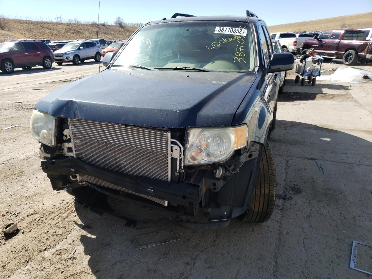 Photo 9 from auction – 2008 FORD ESCAPE LIM with VIN 1FMCU94138KC99391