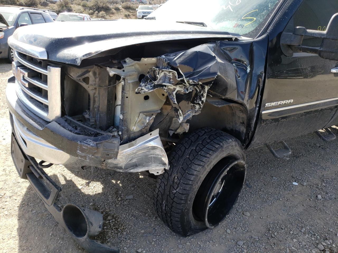 Photo 9 from auction – 2013 GMC SIERRA K15 with VIN 1GTR2VE72DZ408621
