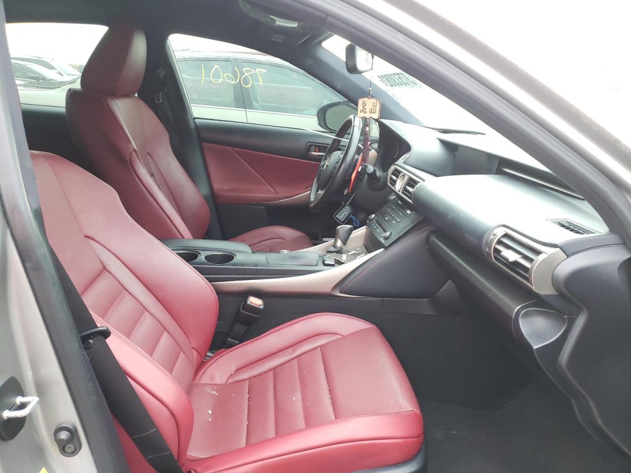 Photo 5 from auction – 2016 LEXUS IS 200T with VIN JTHBA1D26G5022796