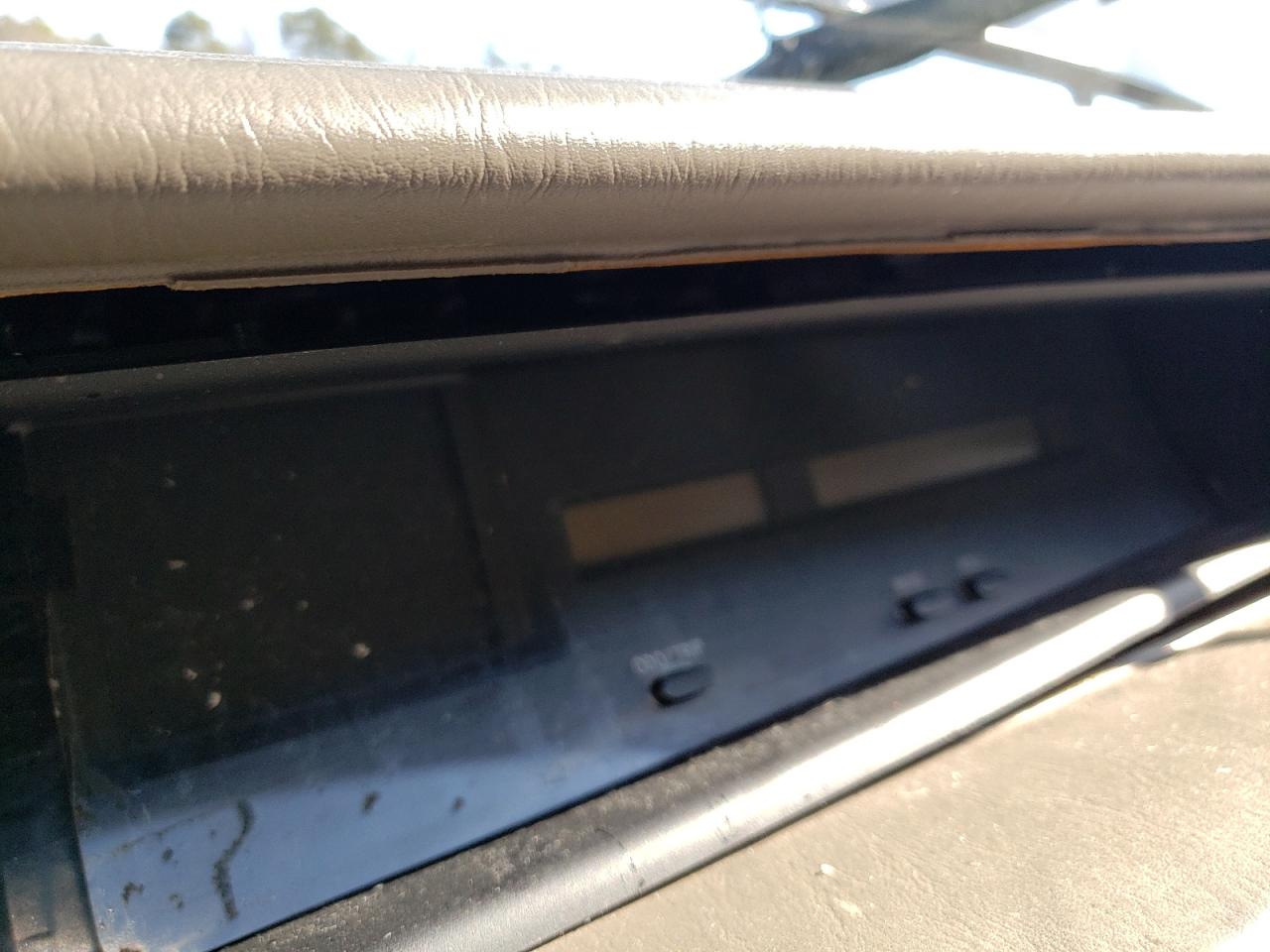 Photo 8 from auction – 2004 TOYOTA AVALON XL with VIN 4T1BF28B44U341825