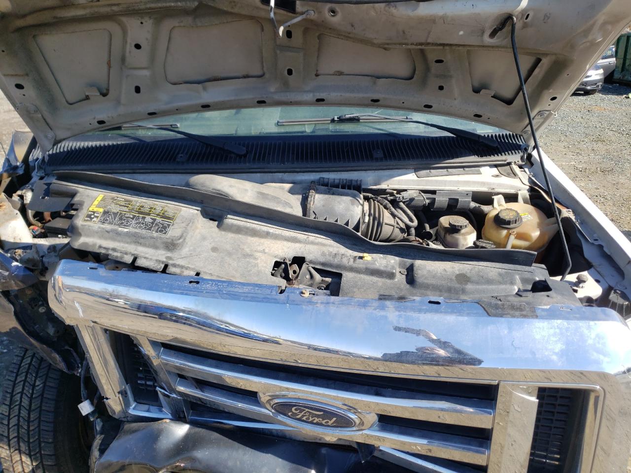 Photo 7 from auction – 2011 FORD ECONOLINE with VIN 1FTNE1EW7BDA39769