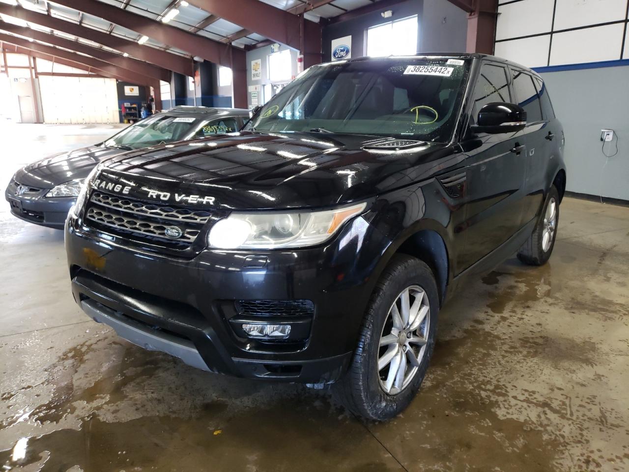 Photo 2 from auction – 2015 LAND ROVER RANGE ROVE with VIN SALWG2VF6FA512579