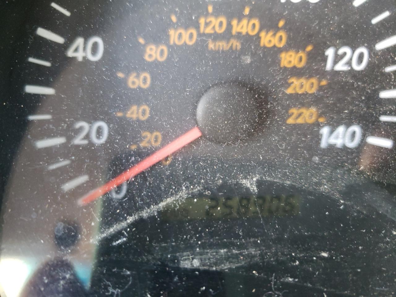 Photo 8 from auction – 2002 TOYOTA HIGHLANDER with VIN JTEHF21A320067811
