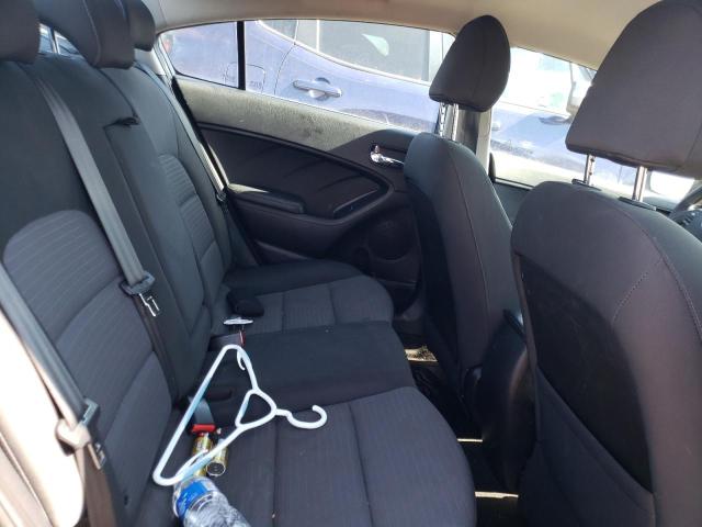 Photo 6 from auction – 2016 KIA FORTE LX with VIN KNAFX4A62G5439582
