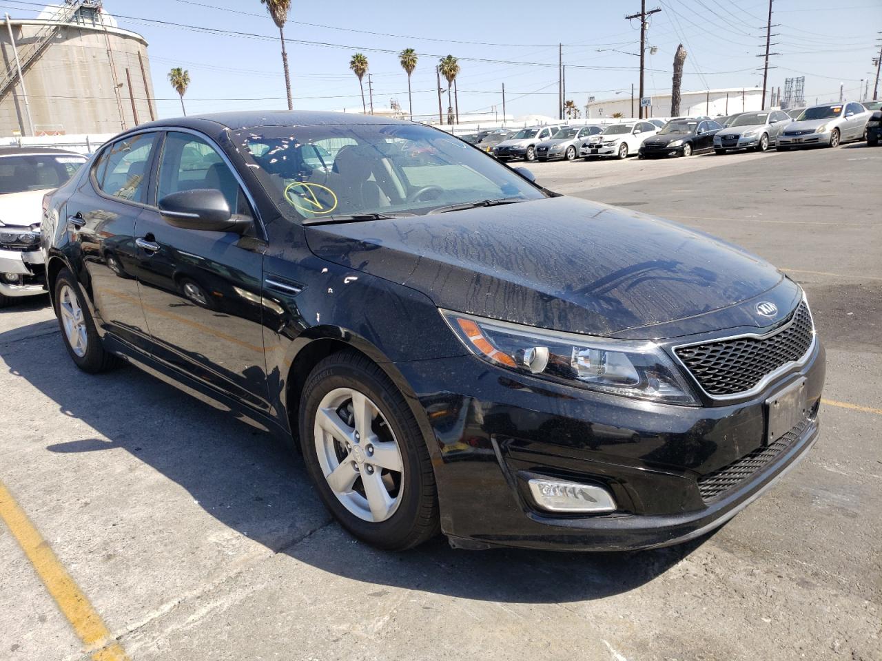 KIA OPTIMA LX 2015 with VIN 5XXGM4A72FG487487 - Photo from auction