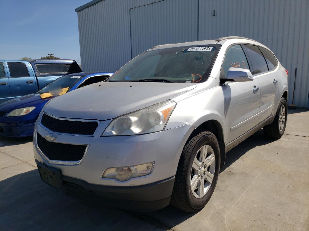 Photo 2 from auction – 2011 CHEVROLET TRAVERSE L with VIN 1GNKRJED6BJ253246