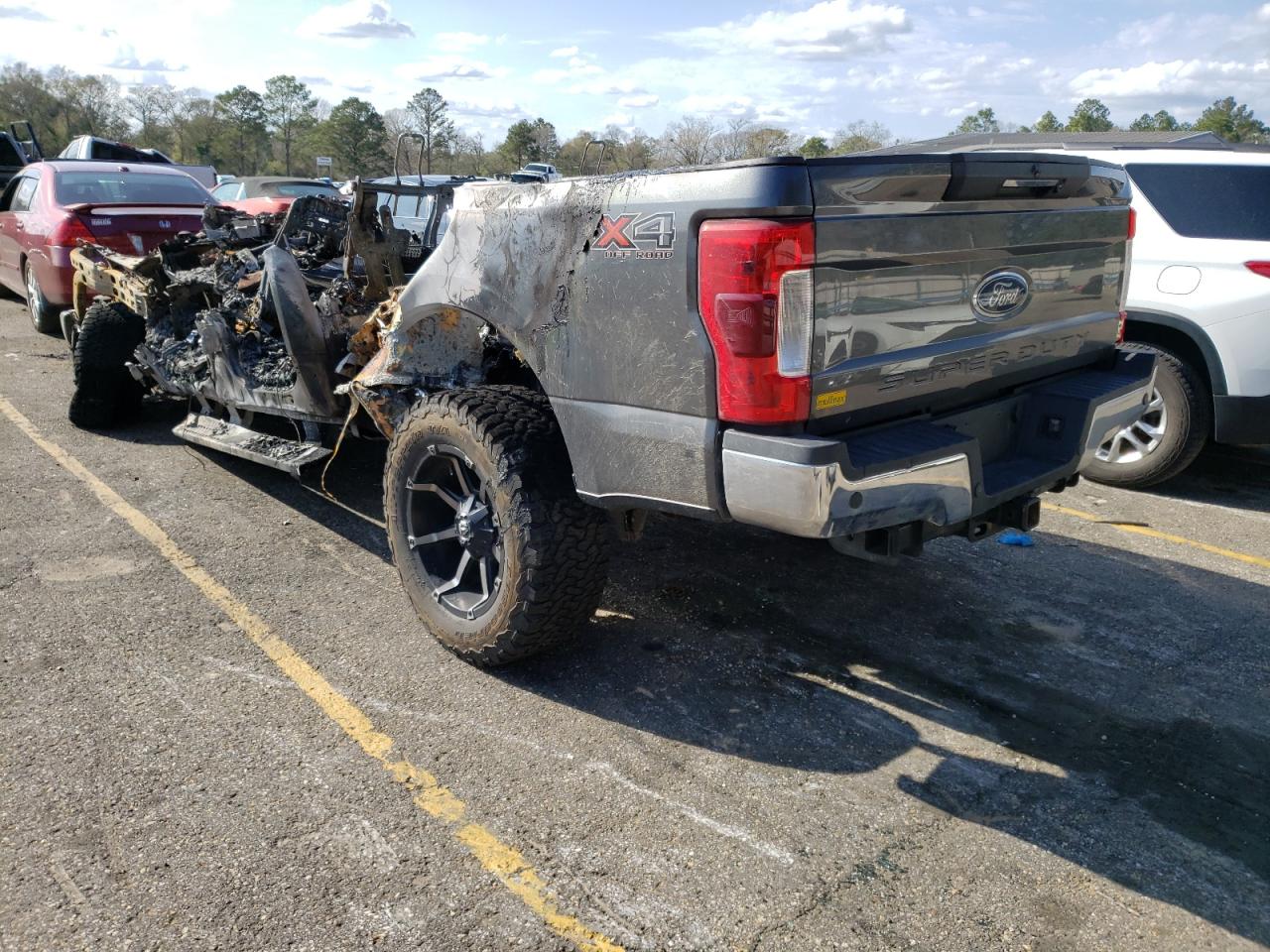 Photo 3 from auction – 2019 FORD F250 SUPER with VIN 1FT7W2BT4KEC49178