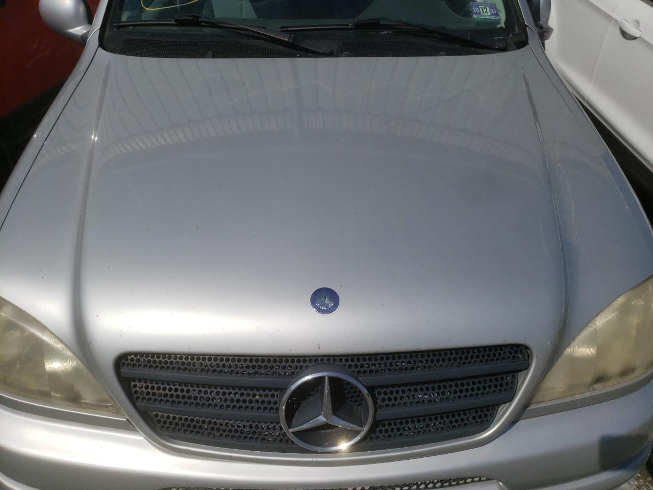 Photo 7 from auction – 2000 MERCEDES-BENZ ML 320 with VIN 4JGAB54E3YA159484