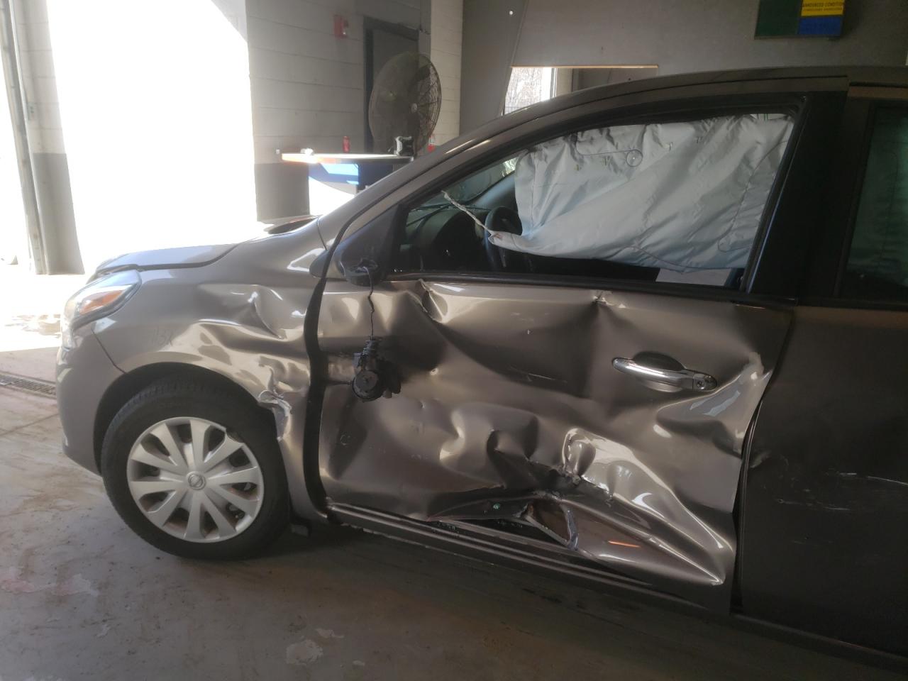 Photo 9 from auction – 2015 NISSAN VERSA S with VIN 3N1CN7AP9FL811099