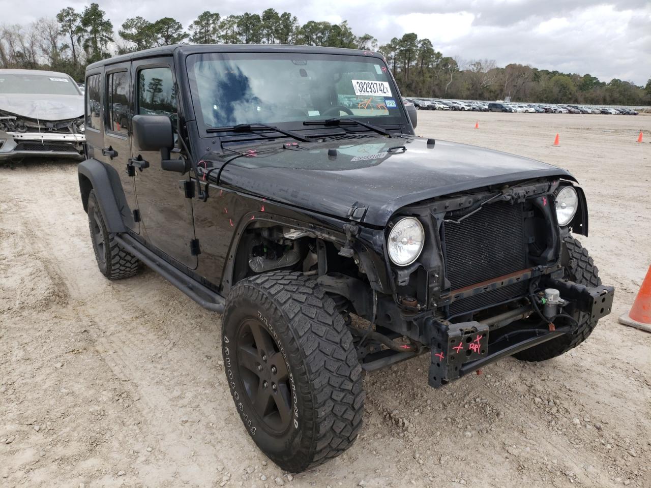 JEEP WRANGLER U 2016 with VIN 1C4BJWDG9GL145031 - Photo from auction
