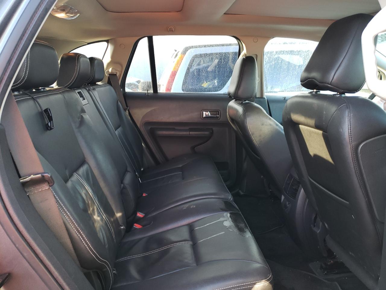 Photo 6 from auction – 2010 FORD EDGE LIMIT with VIN 2FMDK4KC5ABB33908