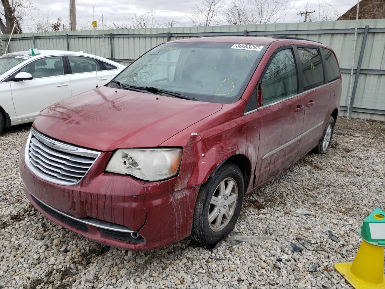Photo 2 from auction – 2011 CHRYSLER TOWN & COU with VIN 2A4RR8DG7BR641216