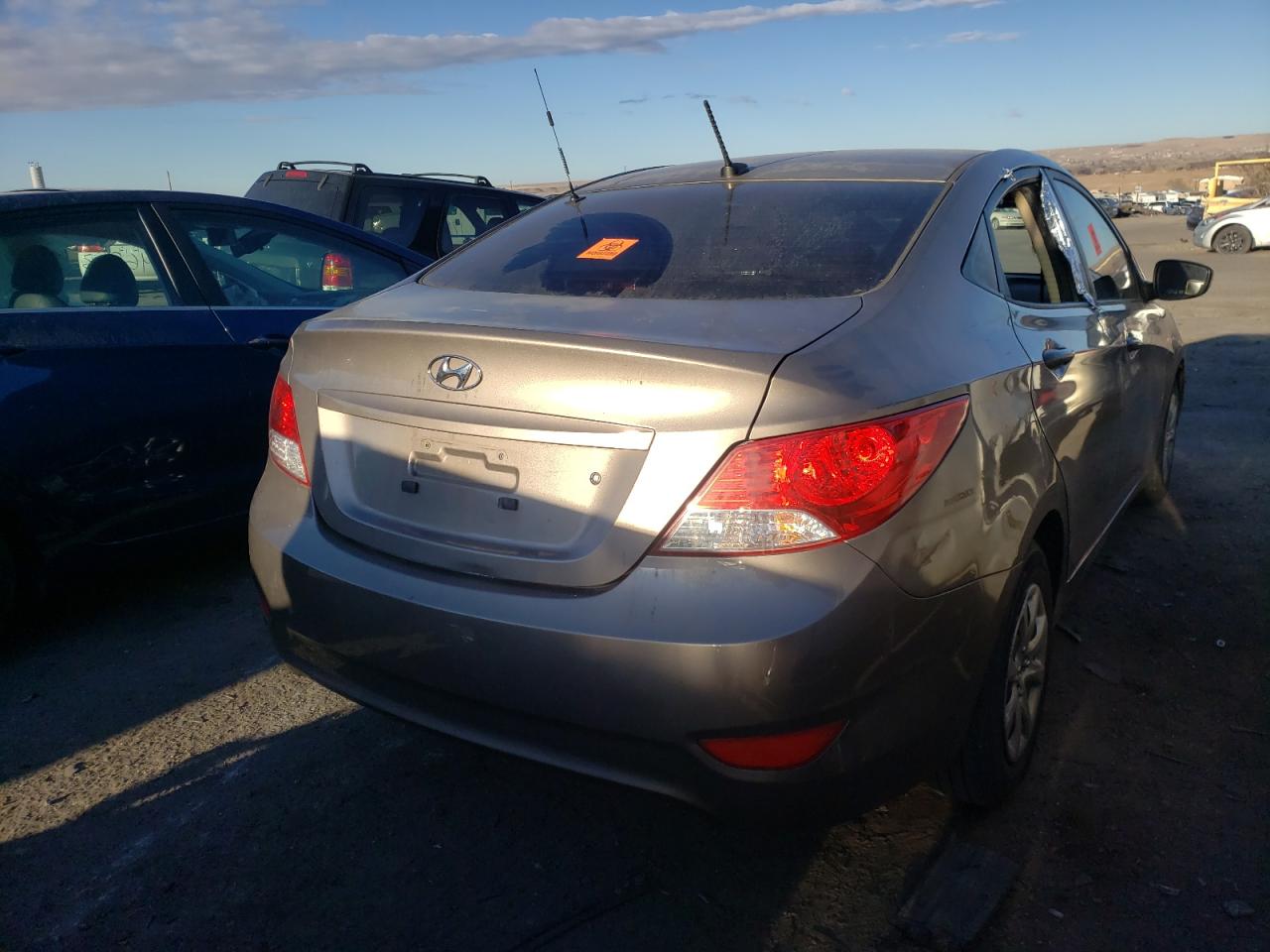 Photo 4 from auction – 2012 HYUNDAI ACCENT GLS with VIN KMHCT4AE5CU073153