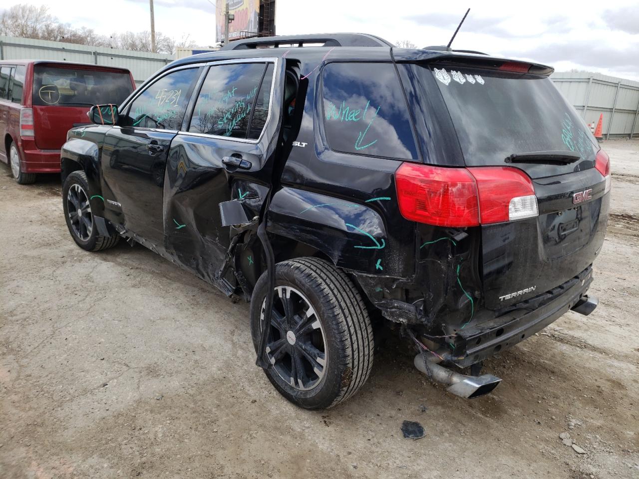 Photo 3 from auction – 2017 GMC TERRAIN SL with VIN 2GKFLUE36H6150407