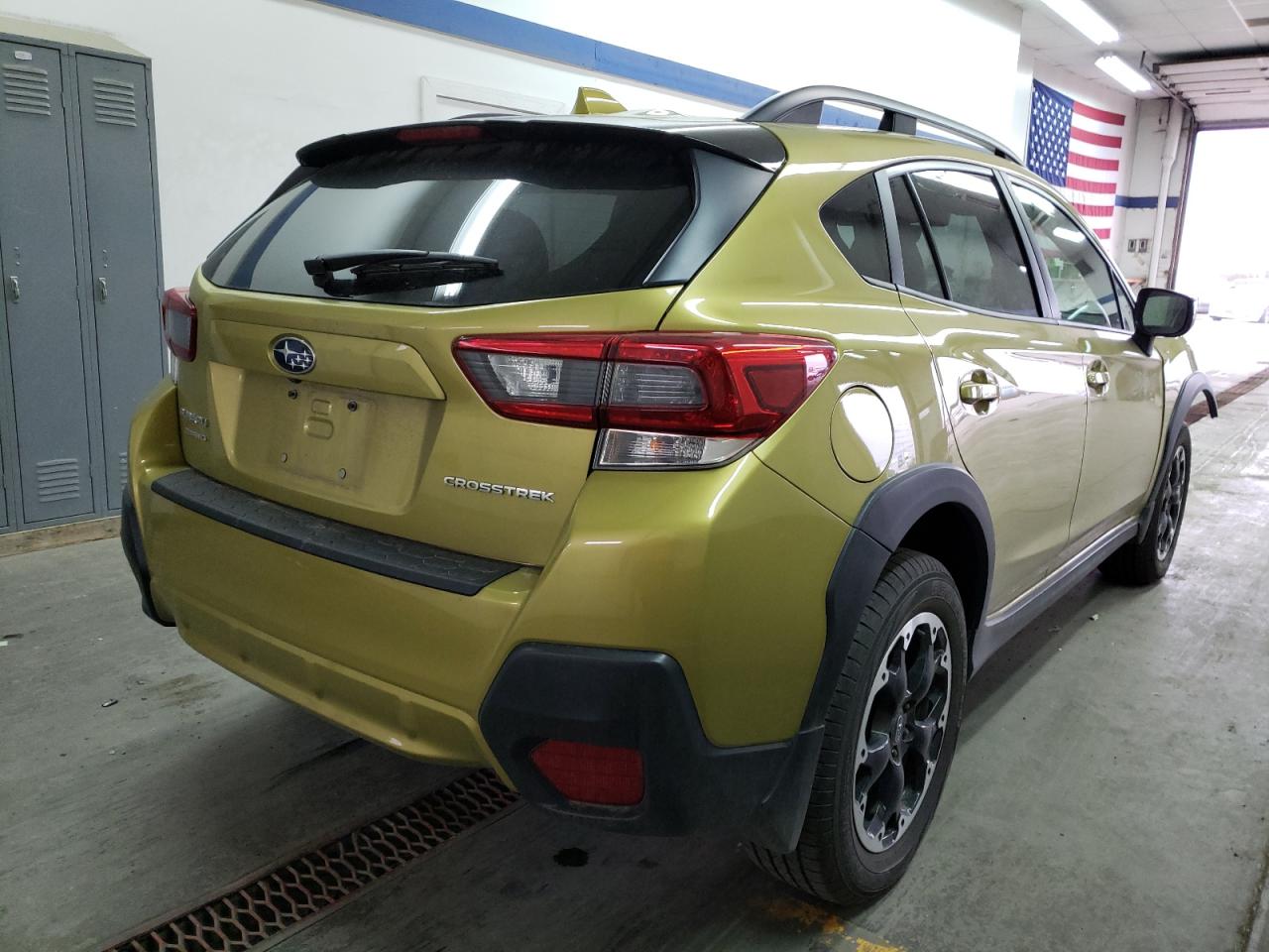 Photo 4 from auction – 2021 SUBARU CROSSTREK with VIN JF2GTAPC8MH302897