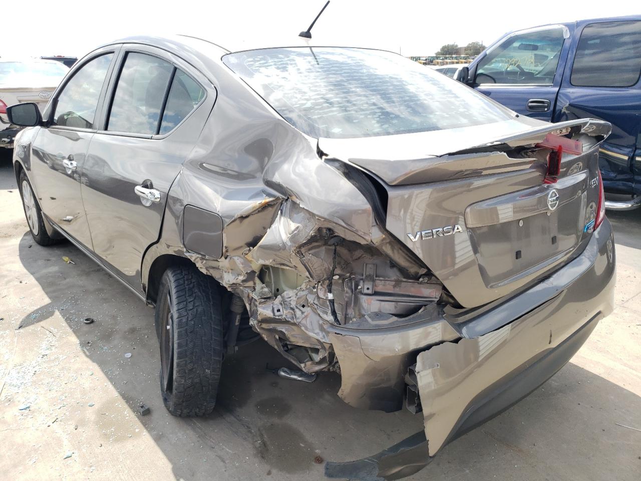 Photo 3 from auction – 2015 NISSAN VERSA S with VIN 3N1CN7AP2FL866476
