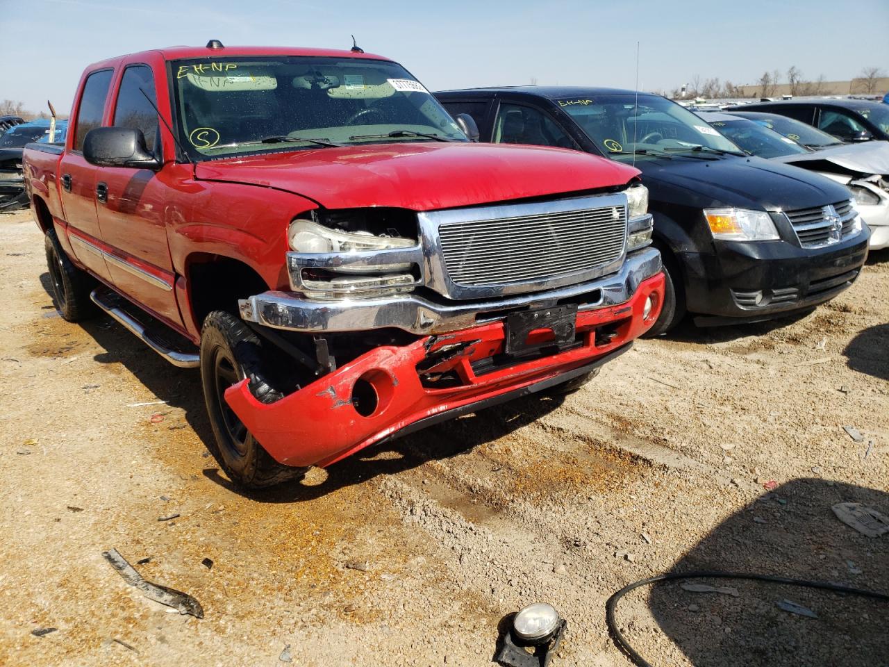 GMC NEW SIERRA 2005 with VIN 2GTEC13TX51260409 - Photo from auction