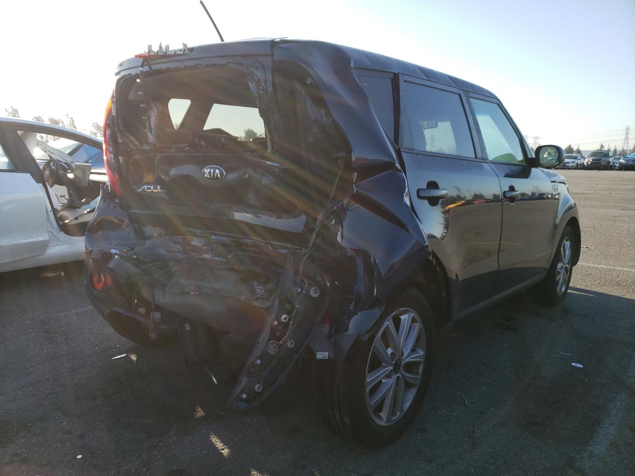 Photo 4 from auction – 2018 KIA SOUL + with VIN KNDJP3A53J7571597