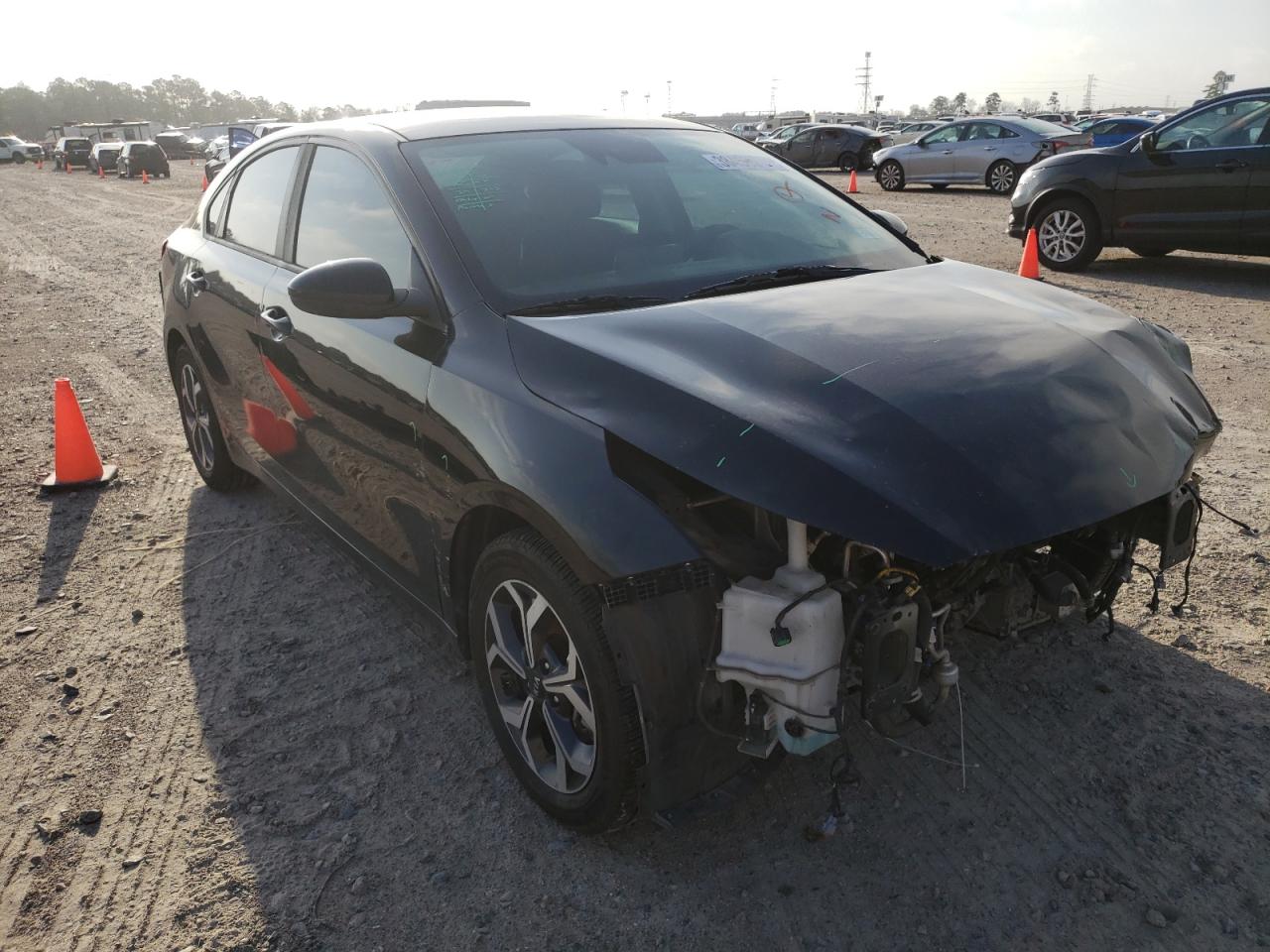 Photo 1 from auction – 2019 KIA FORTE FE with VIN 3KPF24AD6KE007218